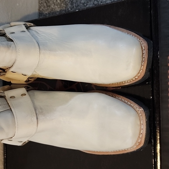 Freebird Whiskey beige size 10 - Picture 4 of 7